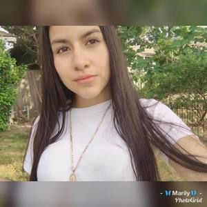 Meet your Posher, Daniela